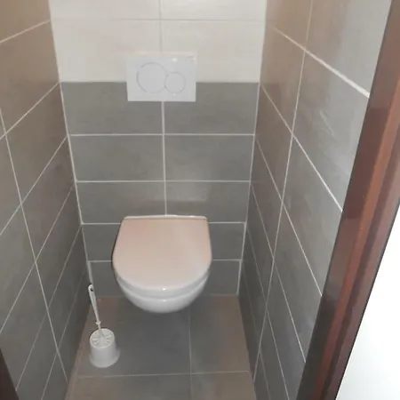 U Skrblíka - Restaurace A Kryštofovo Údolí