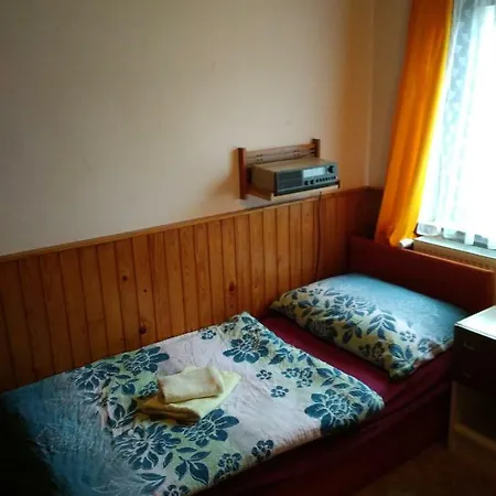 U Skrblíka - Restaurace A * Kryštofovo Údolí
